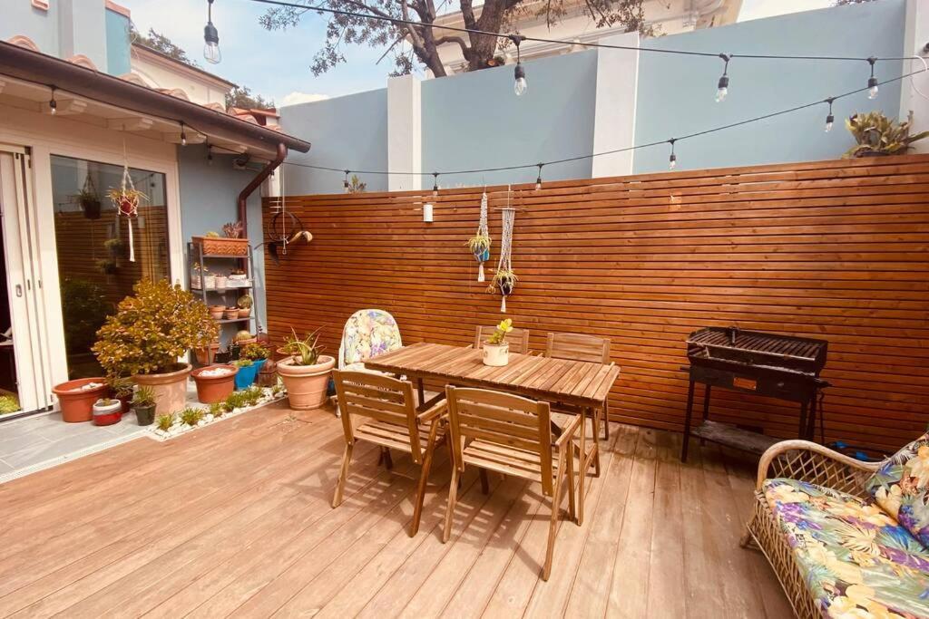 Ferienwohnung Viareggina Con Giardino Marina Di Pisa Exterior foto
